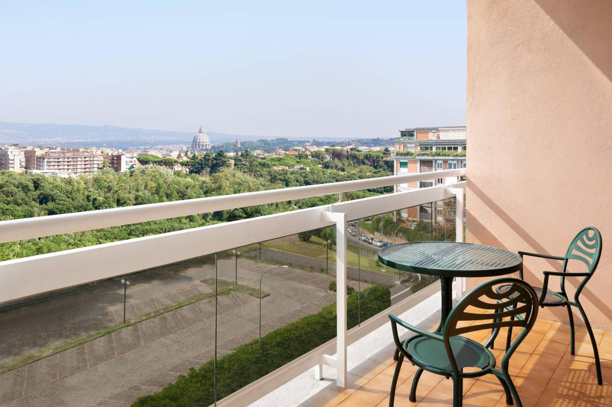 Courtyard By Marriott Rome Central Park Esterno foto
