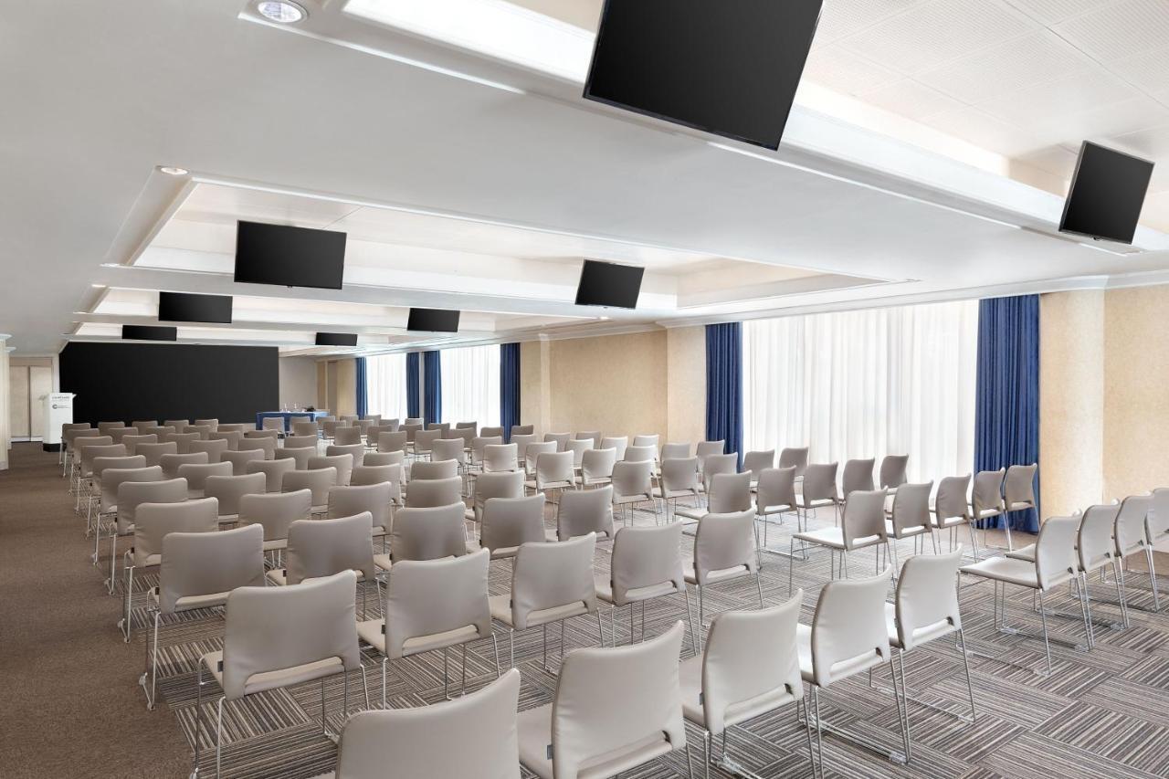 Courtyard By Marriott Rome Central Park Esterno foto