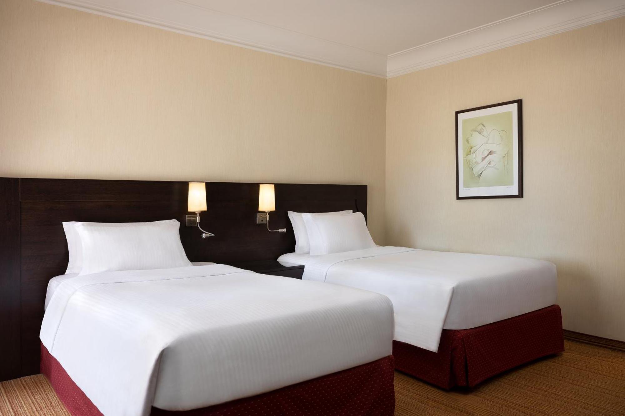 Courtyard By Marriott Rome Central Park Esterno foto