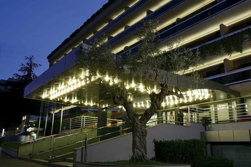 Courtyard By Marriott Rome Central Park Esterno foto
